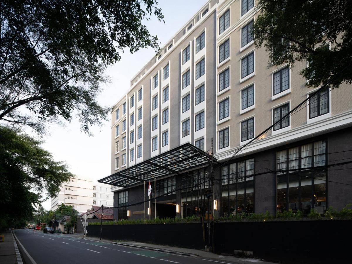 Maia Hotel Jakarta Exterior photo